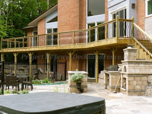 Toronto-decks-and-fence-landscaping-project (1)